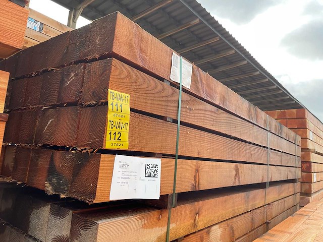 Douglas blaken fijnbezaagd 4000x150x150mm (14x) - afbeelding 4 van  4