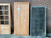 Douglas buitendeur in kozijn 200x90 cm - afbeelding 1 van  5