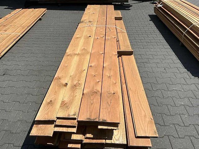 Douglas channelsiding (4000x185x18mm) (42x) - afbeelding 2 van  4