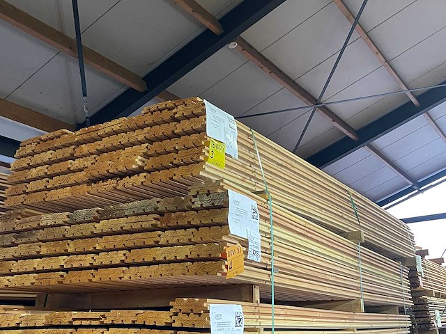 Douglas design- triple- deens profiel 3000x142x22mm (84x) - afbeelding 4 van  4