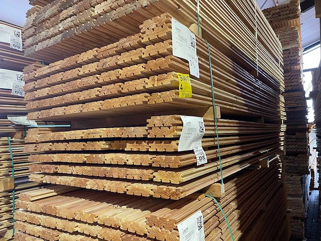 Douglas design- triple- deens profiel 3000x142x22mm (84x) - afbeelding 4 van  4