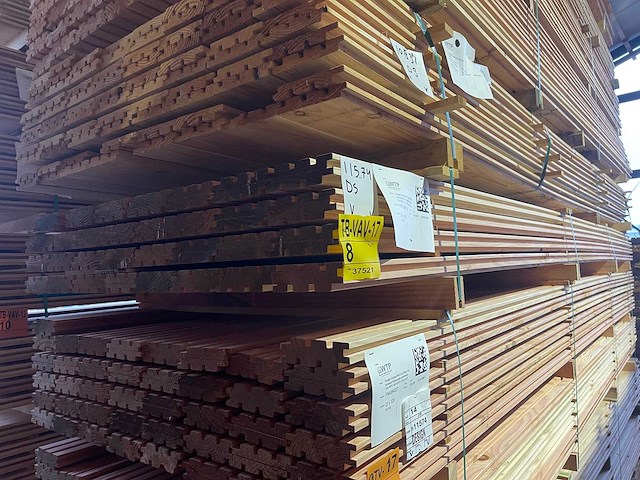 Douglas design- triple- deens profiel 4000x142x22mm (62x) - afbeelding 4 van  4