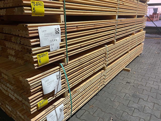 Douglas design- triple- deens profiel 4000x142x22mm (84x) - afbeelding 4 van  4