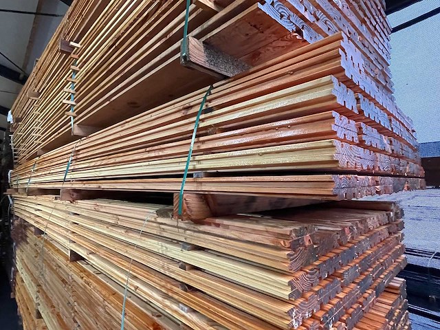 Douglas design- triple- deens profiel 5000x142x22mm (84x) - afbeelding 4 van  4