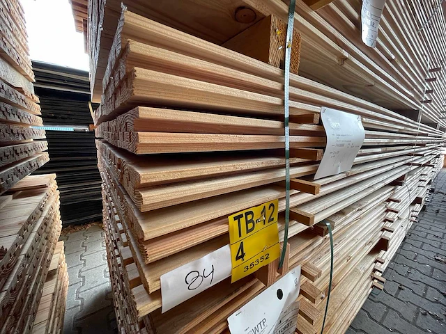Douglas design/triple/deens profiel 4000x142x22mm (84x) - afbeelding 4 van  4