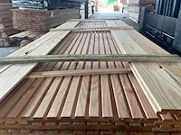 Douglas design/tripple/deens rabat 22x129mm, lengte 300cm (84x) - afbeelding 1 van  3
