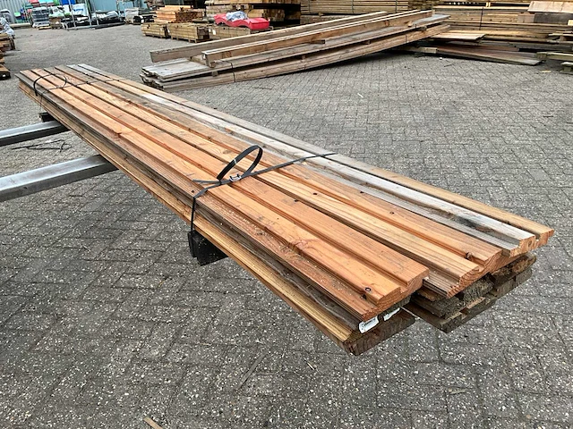 Douglas dubbel rhombusprofiel 300x14,5x2,8 cm (12x) - afbeelding 5 van  7