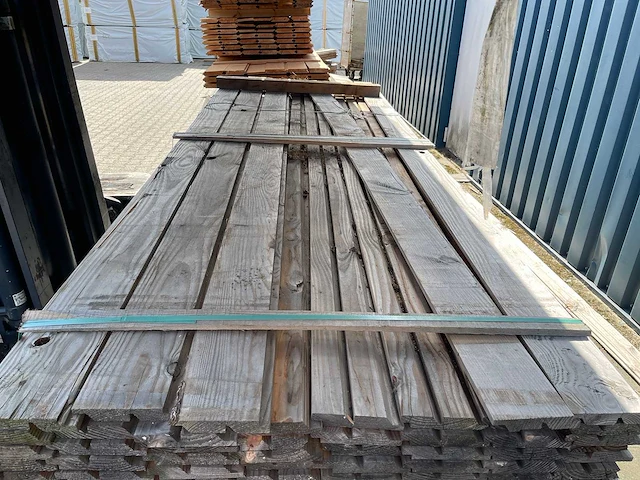 Douglas dubbele rhombus 3000x123x25mm (85x) - afbeelding 1 van  3