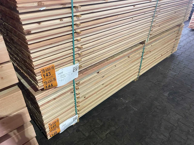 Douglas dubbele rhombus 3000x125x20mm (83x) - afbeelding 4 van  4