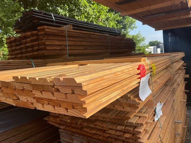 Douglas dubbele rhombus 4000-5000x123x25mm (68x) - afbeelding 2 van  3