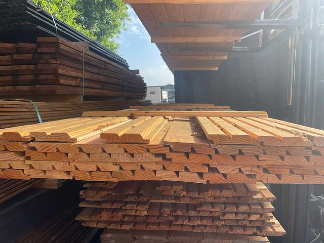 Douglas dubbele rhombus 4000-5000x123x25mm (68x) - afbeelding 3 van  3