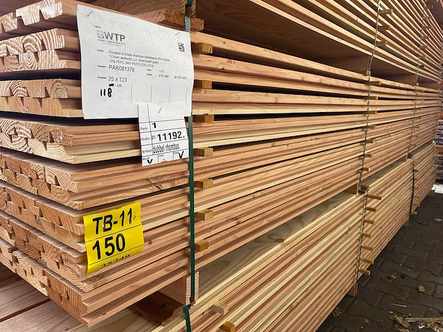 Douglas dubbele rhombus profiel 4000x140x25mm (118x) - afbeelding 4 van  4