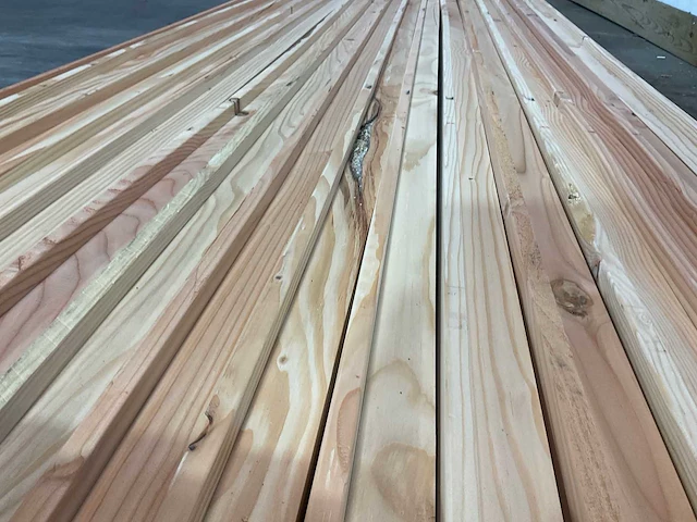 Douglas fsc - hoekprofiel 300x6x4 cm (16x) - afbeelding 4 van  5