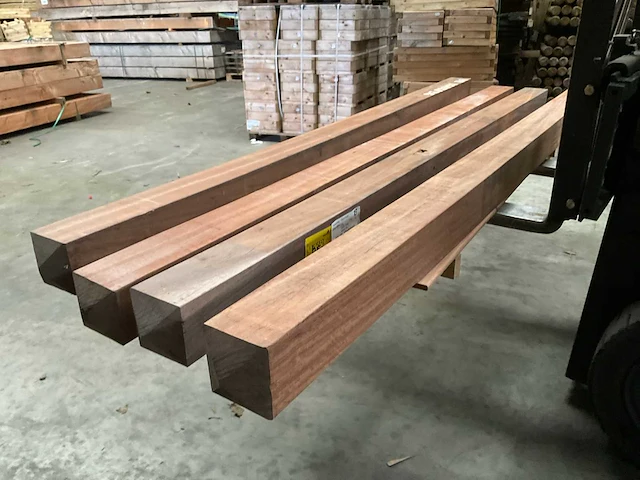 Douglas geschaafde tuinpaal 300x15x15 cm (4x) - afbeelding 1 van  12
