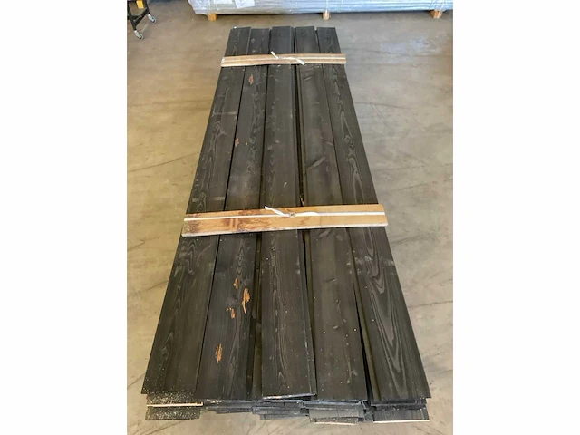 Douglas halfhoutdelen 18x165 mm (70x) - afbeelding 5 van  6