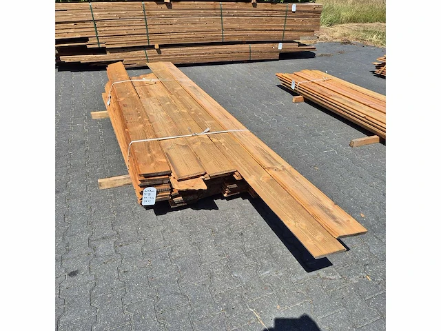 Douglas halfhouts rabat (2500-3000x190x19mm) (75x) - afbeelding 1 van  5