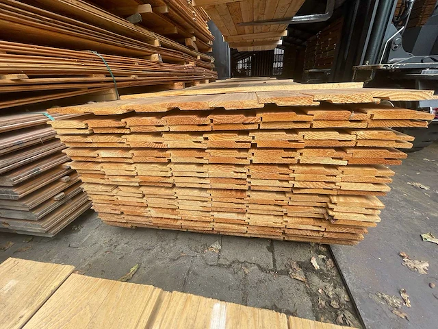 Douglas halfhoutsrabat 5000x130x18mm (168x) - afbeelding 3 van  3
