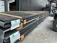 Douglas halfhoutsrabat zwart gespoten 18x185mm, lengte 600cm (30x) - afbeelding 1 van  3