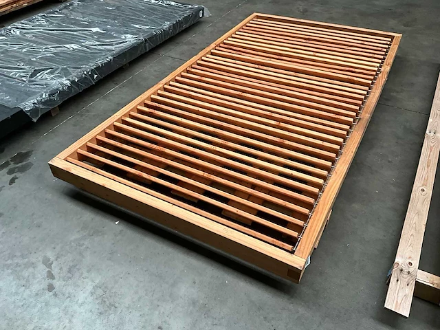 Douglas lammellen tuinscherm 224x119x9 cm - afbeelding 1 van  8