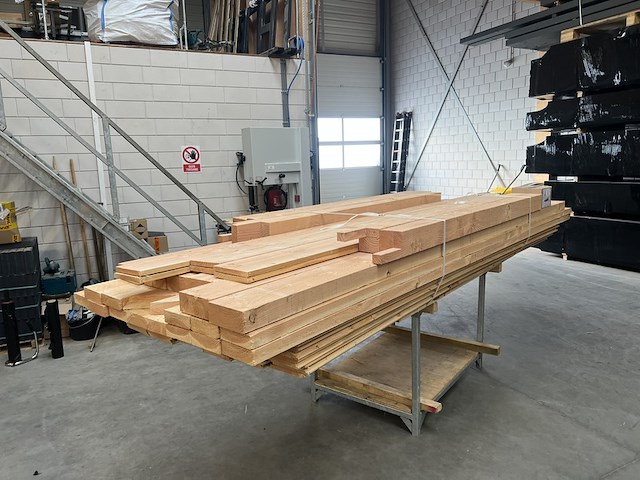 Douglas overkapping 400*700cm met achterwand verando - afbeelding 5 van  8