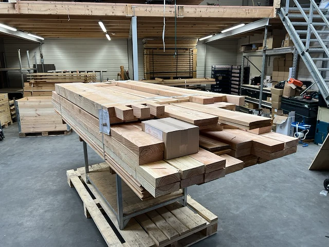 Douglas overkapping met overstek 300x600cm+wanden - afbeelding 8 van  14