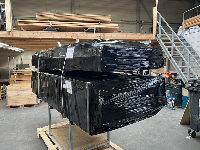 Douglas overkapping met overstek 300x900 + wanden, verando - afbeelding 2 van  12
