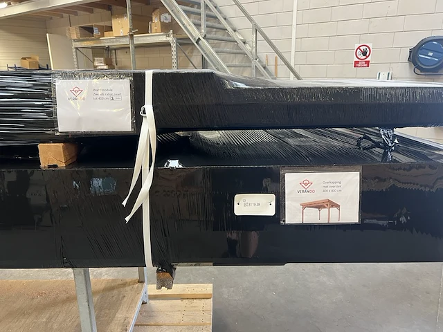 Douglas overkapping met overstek 400x400+wanden verando - afbeelding 5 van  6