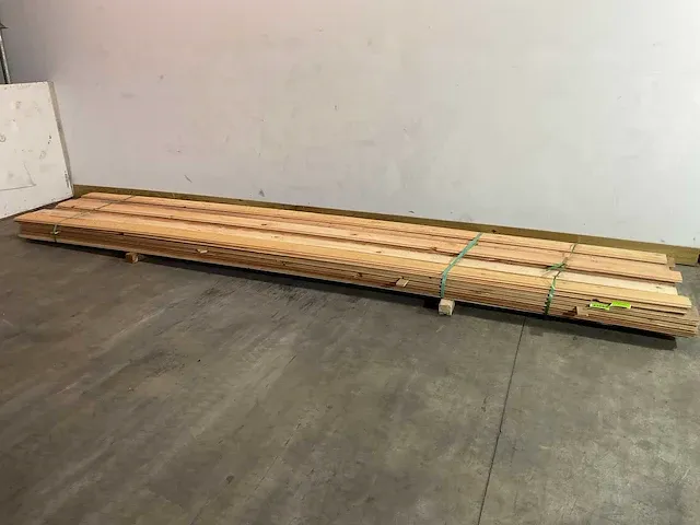 Douglas plank - halfhout 500x17x1,7 cm (44x) - afbeelding 1 van  6
