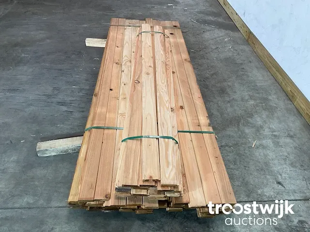 Douglas plank 200-250x9x1.8 cm - afbeelding 2 van  7