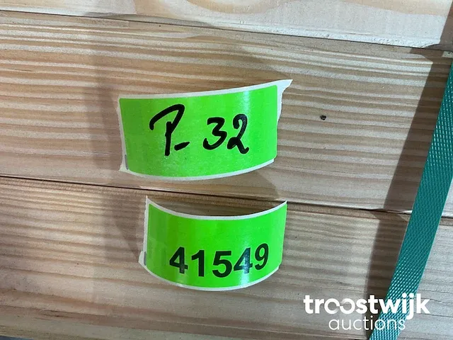 Douglas plank 200-250x9x1.8 cm - afbeelding 7 van  7