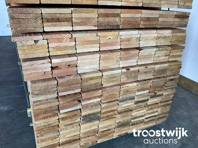 Douglas plank 300x12x1.7 cm - afbeelding 4 van  6