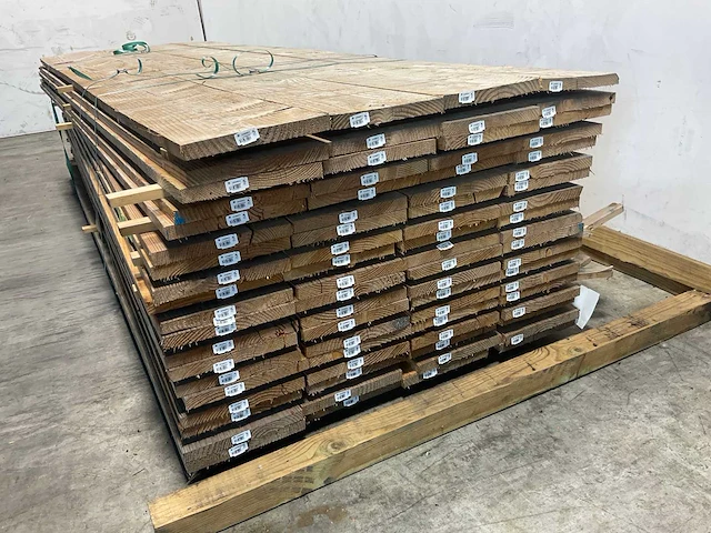 Douglas plank 300x25x2,5 cm (38x) - afbeelding 4 van  5