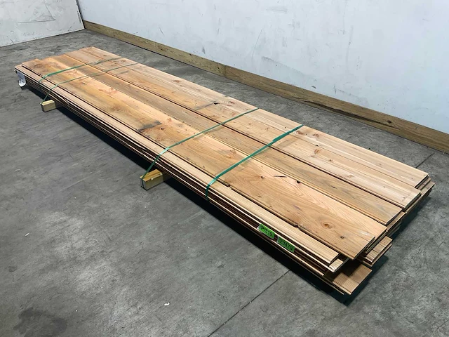 Douglas plank 400x20x2 cm (32x) - afbeelding 1 van  7