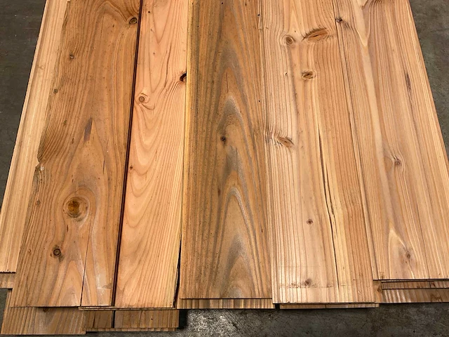 Douglas plank 400x20x2 cm (32x) - afbeelding 3 van  7