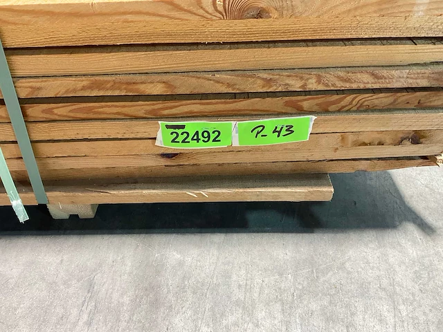 Douglas plank 410x20x2,5 cm (64x) - afbeelding 2 van  5
