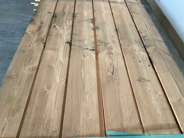 Douglas plank dubbel lip profiel 300x19x1,8 cm (90x) - afbeelding 3 van  5