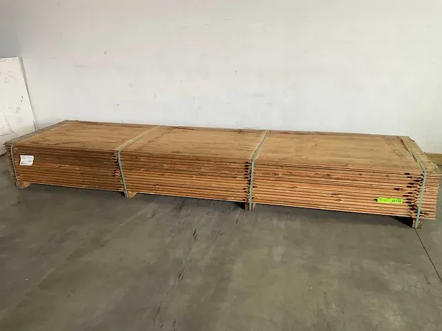 Douglas plank dubbel lip profiel 400x19x1,8 cm (25x) - afbeelding 1 van  5
