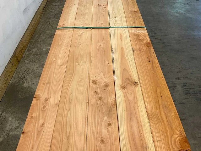 Douglas plank met mes- en groef 400x19x1,8 cm (53x) - afbeelding 4 van  7