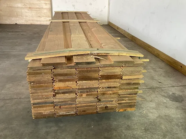 Douglas plank met mes en groef 400x18.5x2.5 cm (22x) - afbeelding 3 van  6