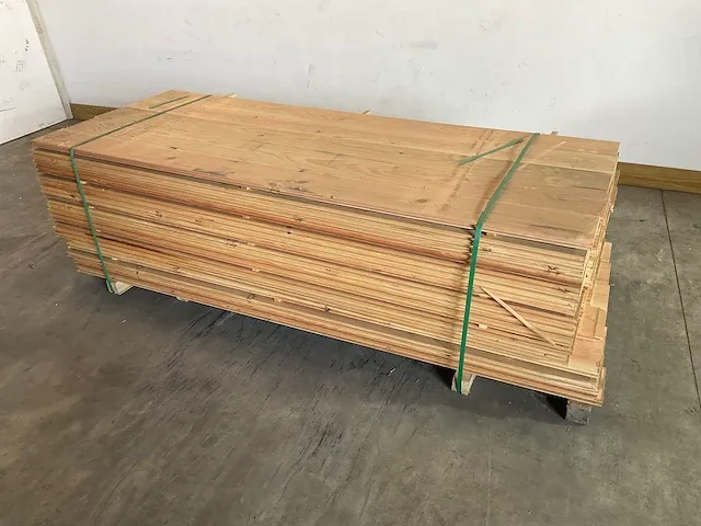 Douglas plank met mes en groef verbinding 224x18.5x2.5 cm (40x) - afbeelding 1 van  6