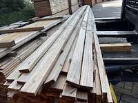 Douglas planken fijnbezaagd, 15x50mm, lengte 400cm - afbeelding 1 van  3