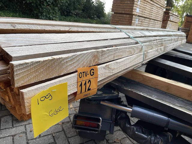 Douglas planken fijnbezaagd, 15x50mm, lengte 400cm - afbeelding 2 van  3