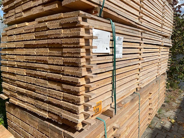 Douglas planken fijnbezaagd 3000x150x22mm (175x) - afbeelding 4 van  4