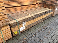 Douglas planken fijnbezaagd 3000x150x25mm (114x) - afbeelding 4 van  4