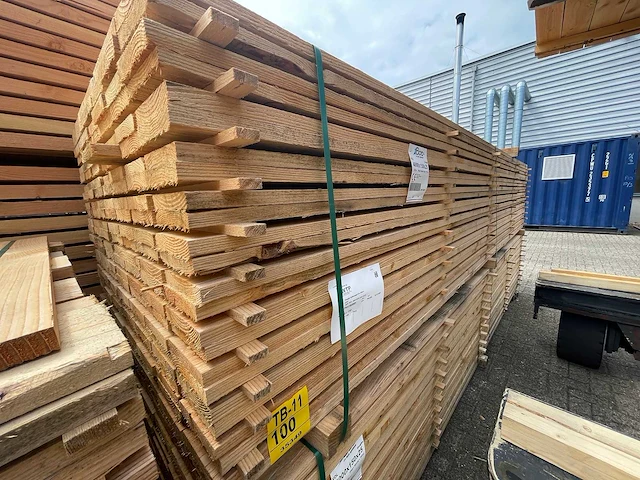 Douglas planken fijnbezaagd 4000x150x25mm (168x) - afbeelding 2 van  3