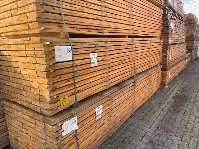 Douglas planken fijnbezaagd 4000x150x25mm (168x) - afbeelding 4 van  4