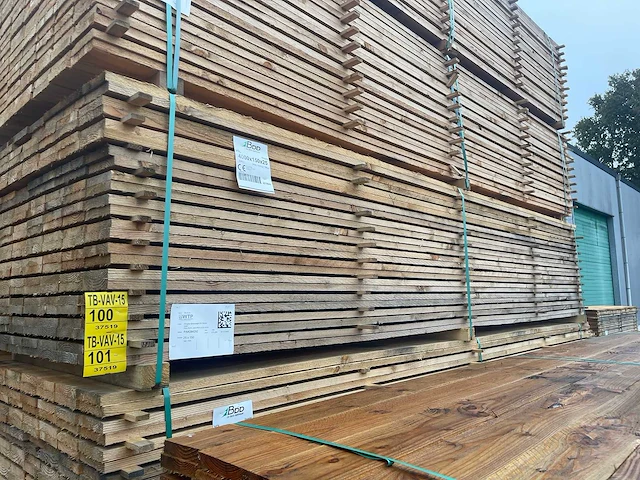 Douglas planken fijnbezaagd 4000x150x25mm (84x) - afbeelding 4 van  4