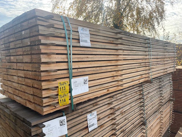 Douglas planken fijnbezaagd 4000x150x25mm (84x) - afbeelding 4 van  4
