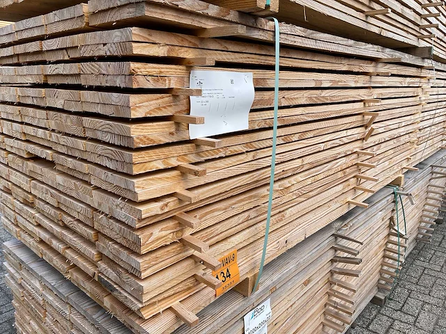 Douglas planken fijnbezaagd 4000x200x22mm (130x) - afbeelding 4 van  4
