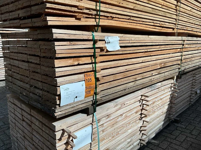 Douglas planken fijnbezaagd 4000x200x22mm (50x) - afbeelding 4 van  4